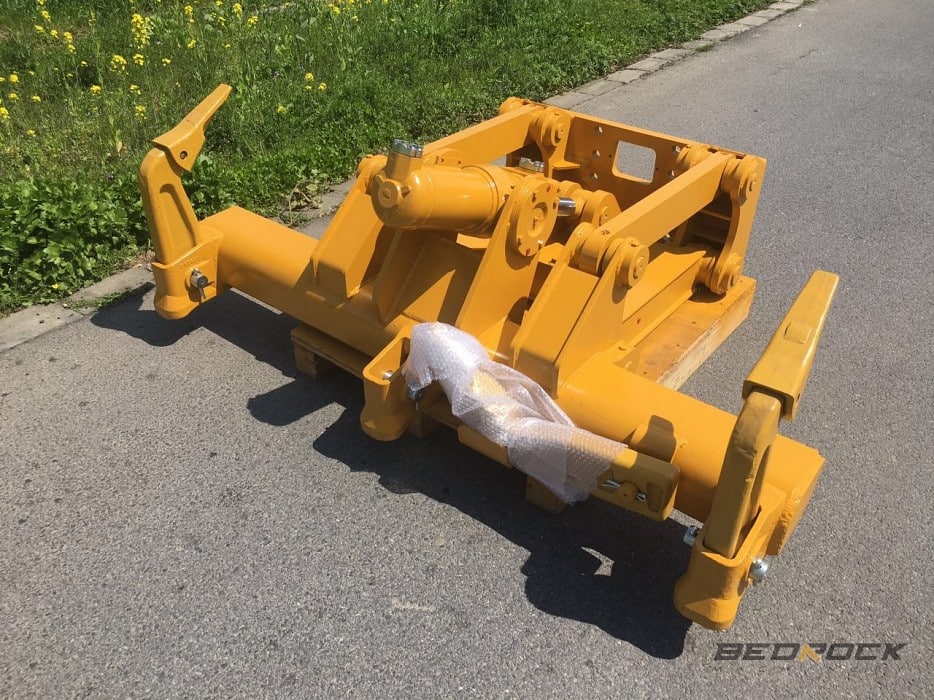 MS Ripper fits Komatsu D51 Bulldozer for Sale | Headwater