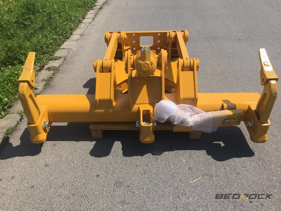 MS Ripper fits Komatsu D51 Bulldozer for Sale | Headwater